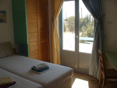 Zimmer mit Balkon