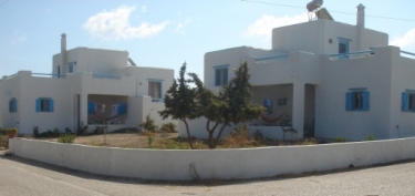 Haus Felix und Haus Beate, Pollonia Pelekuda